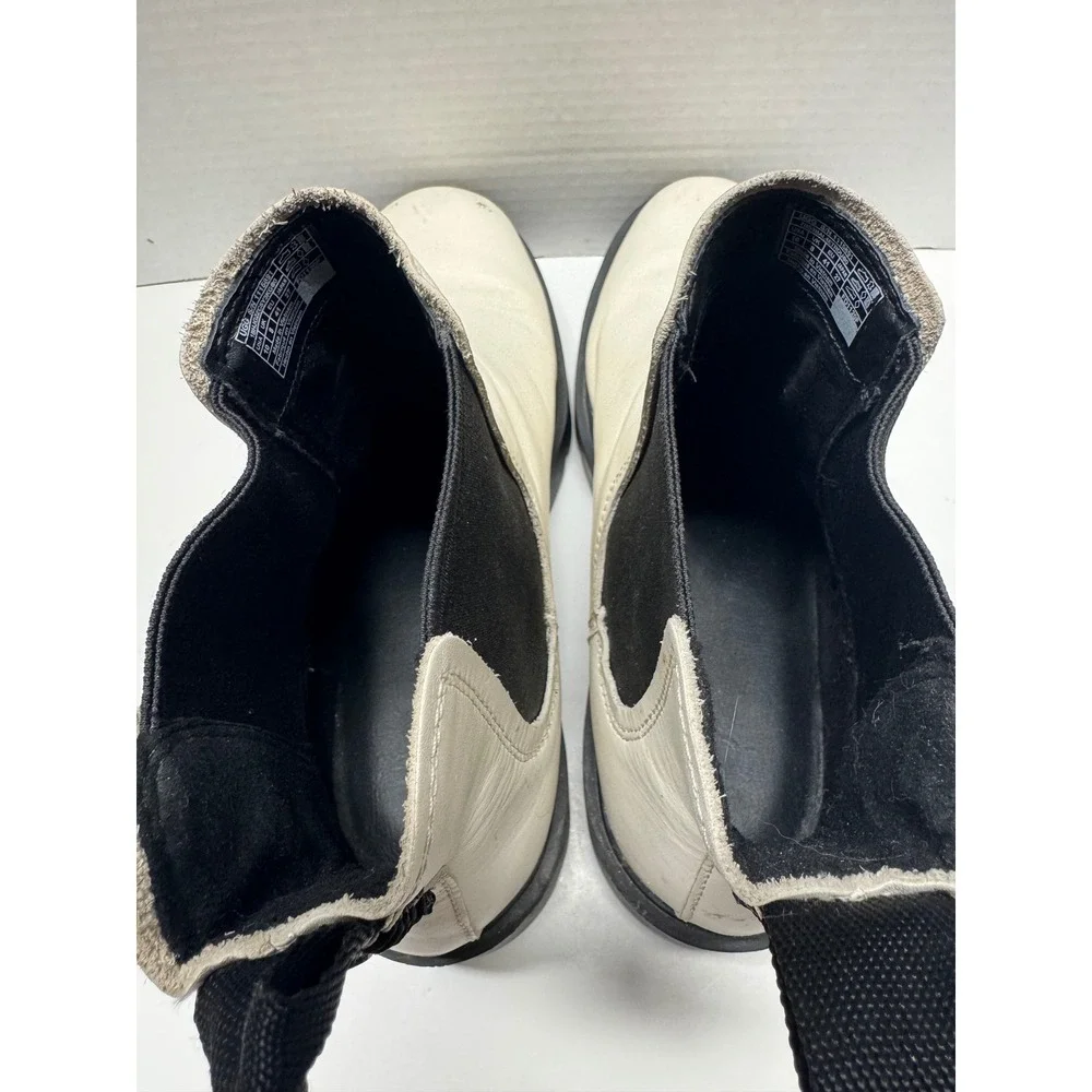 UGG Ashton Chelsea Boots Bright White Leather‎ Lug Sole 1115891 Womens 10